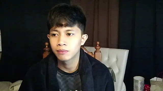 Hottwink09 online show from July 28, 2026, 1:32 pm