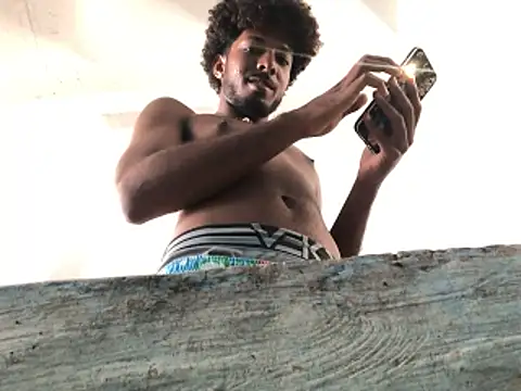 Snapshot of tumoreno65 chatting on June 29, 2026, 3:34 pm tumoreno65 online show from June 29, 2026, 3:34 pm