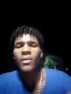 dantecruz19 online show from June 21, 2026, 2:58 am