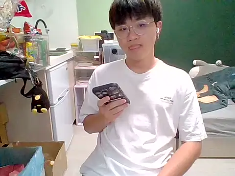 Yang 571 online show from June 11, 2026, 4:27 pm