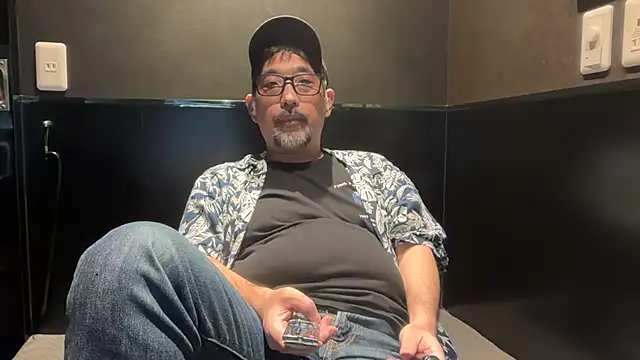 komadanaoki online show from June 22, 2026, 8:11 am