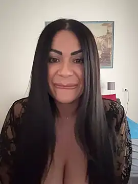 BellaDolce  online show from June 24, 2026, 12:04 pm