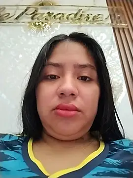 Amber Herrera online show from July 17, 2026, 12:23 pm