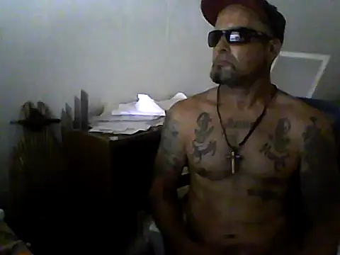 SlickDickyadown online show from June 17, 2026, 1:34 pm