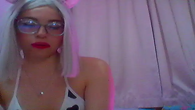  CherrySweetie  online show from July 23, 2026, 1:58 am