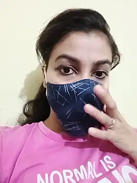 Shaina01 online show from June 11, 2026, 3:43 pm