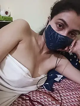 Shaina01 online show from July 11, 2026, 8:22 pm