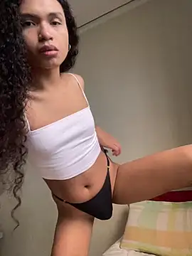 AnaAngel  online show from July 15, 2026, 1:16 pm