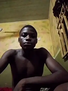 Snapshot of Youngchidi1 chatting on July 24, 2026, 10:41 pm Youngchidi1 online show from July 24, 2026, 10:41 pm