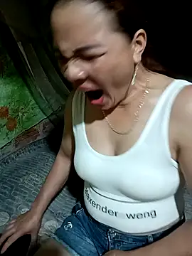 Snapshot of Eirlys-baby chatting on July 28, 2026, 2:29 am Eirlys-baby online show from July 28, 2026, 2:29 am
