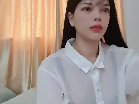 Karen8686 online show from June 18, 2026, 2:34 am