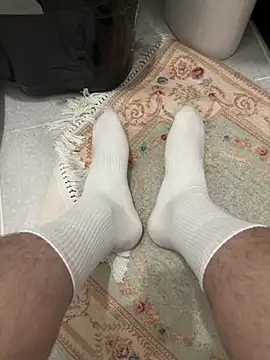 Hornyboytt online show from July 24, 2026, 6:39 pm