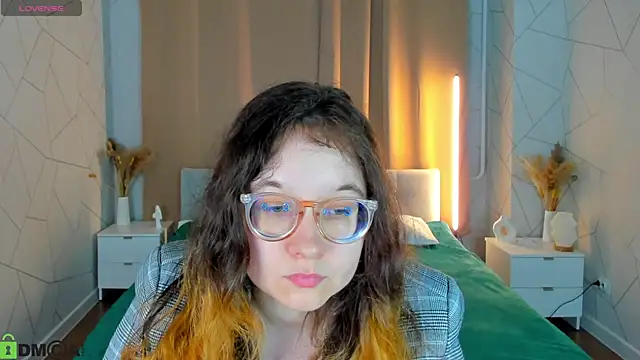 Aleks-casterrr online show from June 21, 2026, 5:26 pm