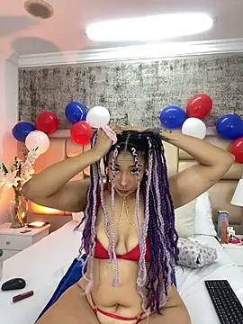 Aria Peach  online show from July 4, 2026, 8:37 pm
