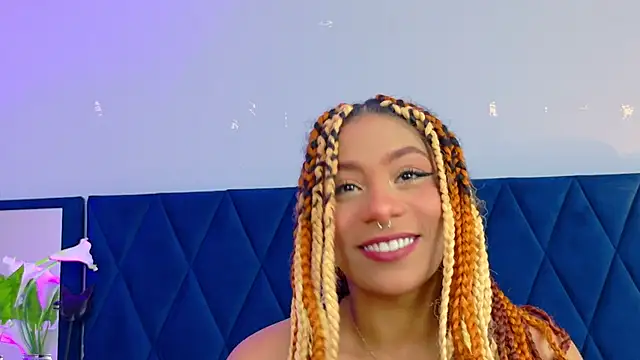 Aria Peach  online show from July 18, 2026, 8:34 pm