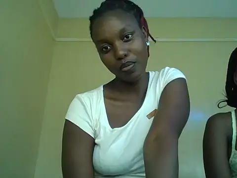 Legit Queenn online show from July 19, 2026, 1:48 pm