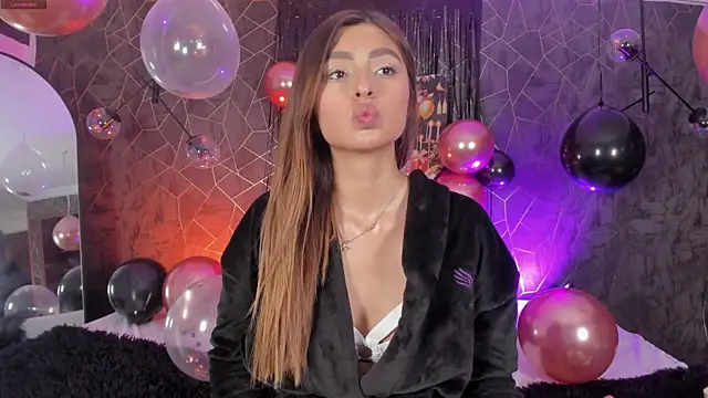 zarel angels online show from June 27, 2026, 11:32 pm