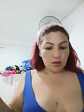 Agata Traviesa online show from July 20, 2026, 2:04 am