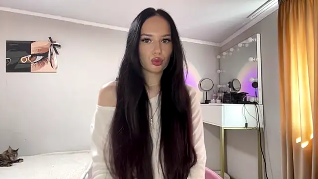 amelialiana online show from June 14, 2026, 1:13 pm