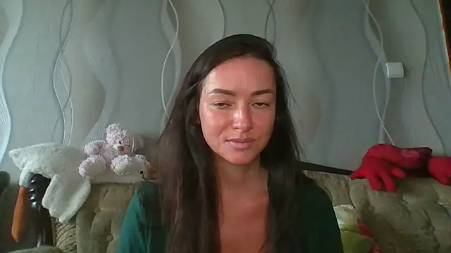 Mia Salamanka online show from July 20, 2026, 7:44 am