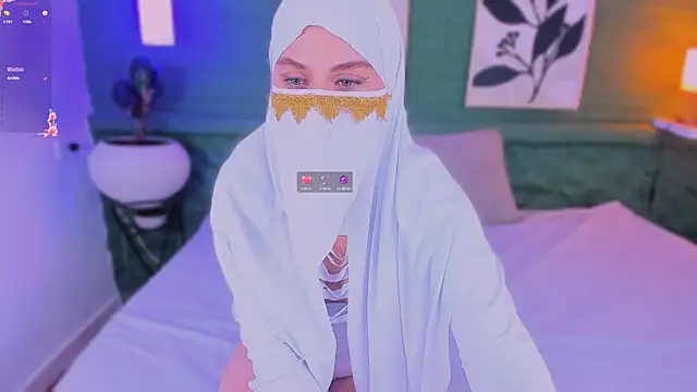 aisha k online show from July 14, 2026, 11:32 pm