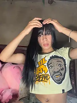 lady Tayron online show from June 27, 2026, 5:12 am