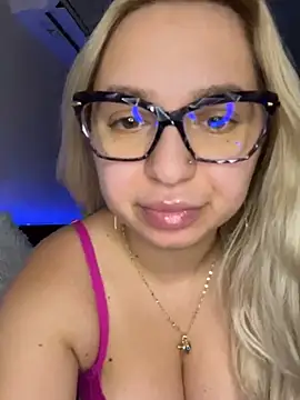xLexi online show from July 4, 2026, 4:02 pm