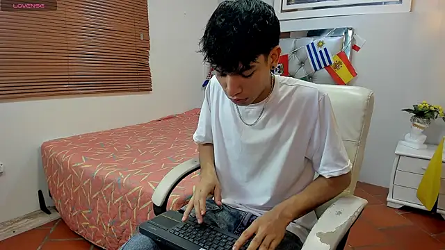 Jake Falcon online show from July 15, 2026, 11:26 am
