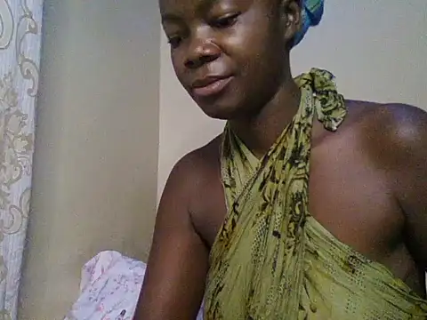 midnightdesire11 online show from July 19, 2026, 4:05 am