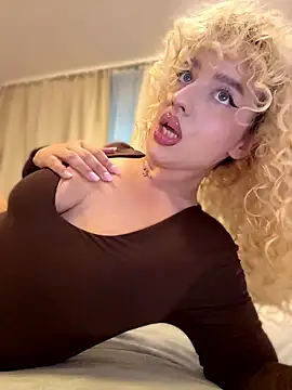 Snapshot of Khalee_syyy chatting on July 16, 2026, 5:41 pm Khalee syyy online show from July 16, 2026, 5:41 pm