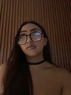 Cattleya Love online show from July 3, 2026, 9:21 pm