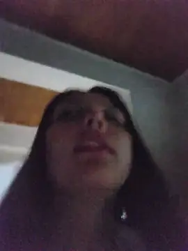 Snapshot of Bella_Karoline chatting on July 29, 2026, 12:42 am Bella Karoline online show from July 29, 2026, 12:42 am