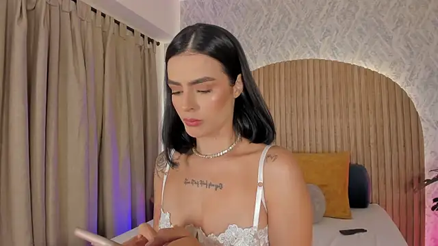 Snapshot of Victoria_Blake_ chatting on July 15, 2026, 3:56 am Victoria Blake online show from July 15, 2026, 3:56 am