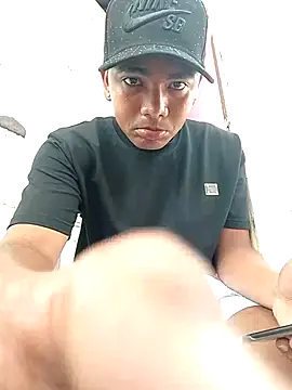 bradboy Pigpisscum online show from July 22, 2026, 2:42 pm