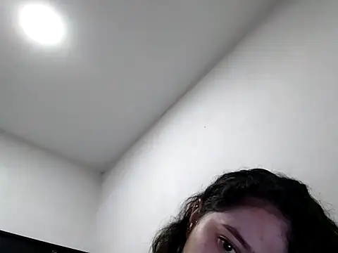 aisha duque  online show from July 25, 2026, 11:46 pm