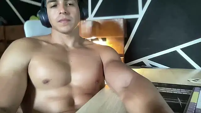 ChrisMattX online show from August 6, 2026, 1:46 pm