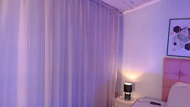 Marilyn Rosex online show from August 4, 2026, 4:04 am