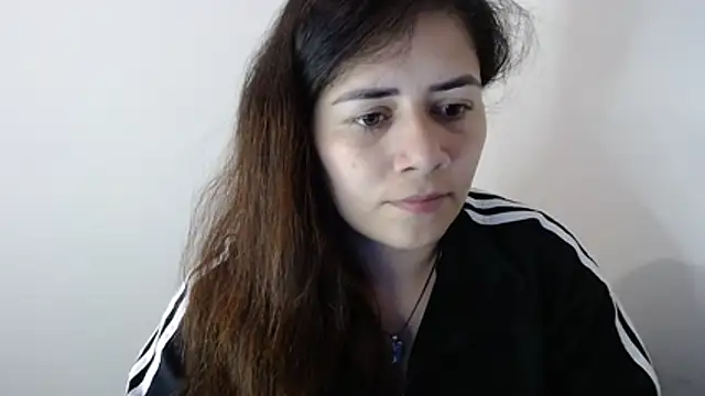 Snapshot of Luna_zoe chatting on July 17, 2026, 9:52 pm Luna zoe online show from July 17, 2026, 9:52 pm