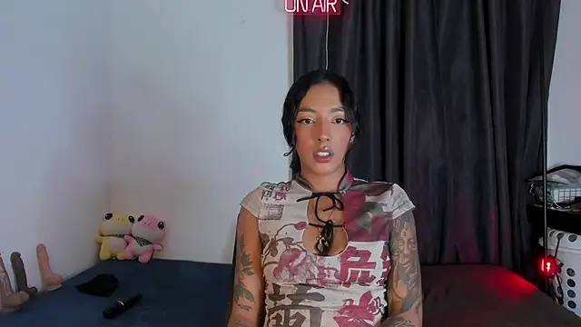 Snapshot of Nyaa_brw chatting on June 18, 2026, 2:34 am Nyaa brw online show from June 18, 2026, 2:34 am