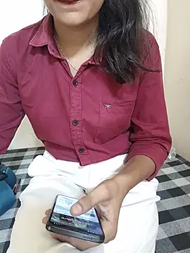 Snapshot of Ritika_jha01 chatting on July 16, 2026, 6:41 am Ritika jha01 online show from July 16, 2026, 6:41 am