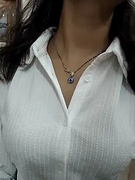 Snapshot of Ritika_jha01 chatting on July 30, 2026, 5:12 pm Ritika jha01 online show from July 30, 2026, 5:12 pm