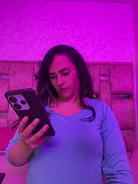 sophia pink17 online show from July 14, 2026, 12:44 pm