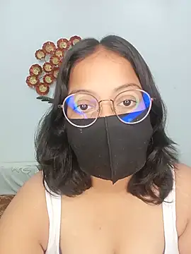 Snapshot of hottydisha chatting on August 4, 2026, 5:43 am hottydisha online show from August 4, 2026, 5:43 am