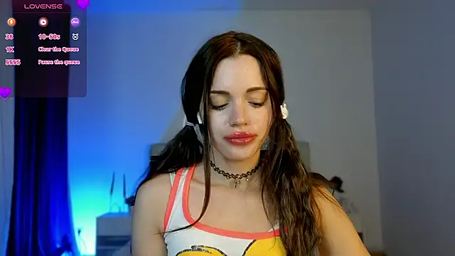 Little cuti1e online show from July 29, 2026, 9:40 am