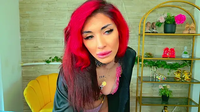 CassyFoxyy online show from August 3, 2026, 7:51 am