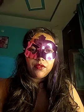 Cupid Mayra online show from July 18, 2026, 6:01 pm