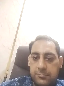 chuby38male online show from June 17, 2026, 5:21 am