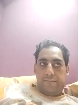 chuby38male online show from July 16, 2026, 2:17 am
