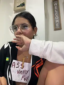 EXTREMELY DIRTY TABOO online show from June 21, 2026, 5:32 am