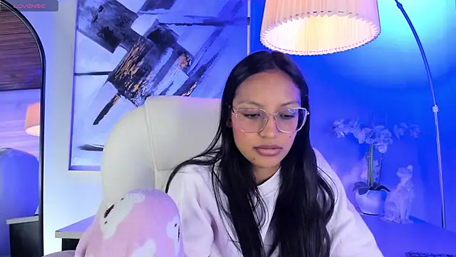 Snapshot of emma_brooks_ chatting on July 28, 2026, 6:20 pm emma brooks online show from July 28, 2026, 6:20 pm
